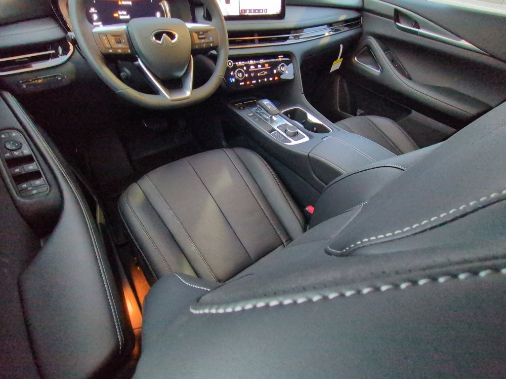 2027 INFINITI QX60 Luxe FWD