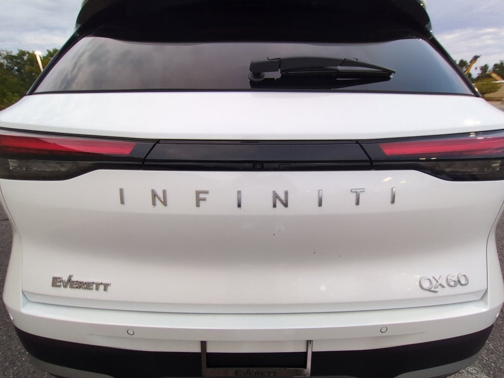 2027 INFINITI QX60 Luxe FWD