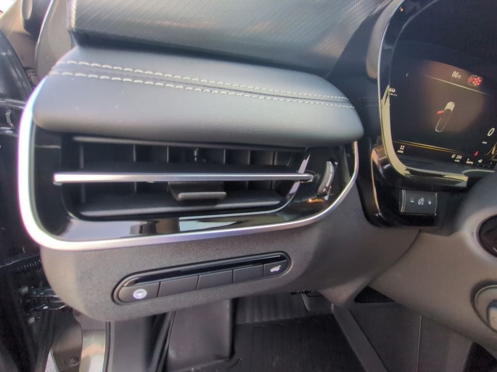 2027 INFINITI QX60 Luxe FWD