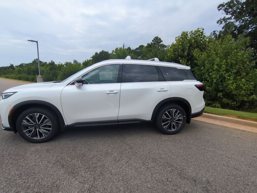 2027 INFINITI QX60 Luxe FWD