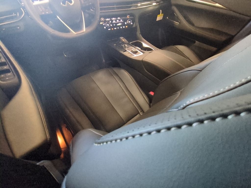 2027 INFINITI QX60 Luxe FWD