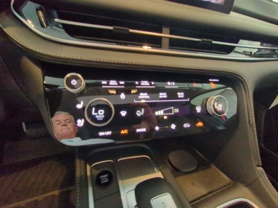 2027 INFINITI QX60 Luxe FWD