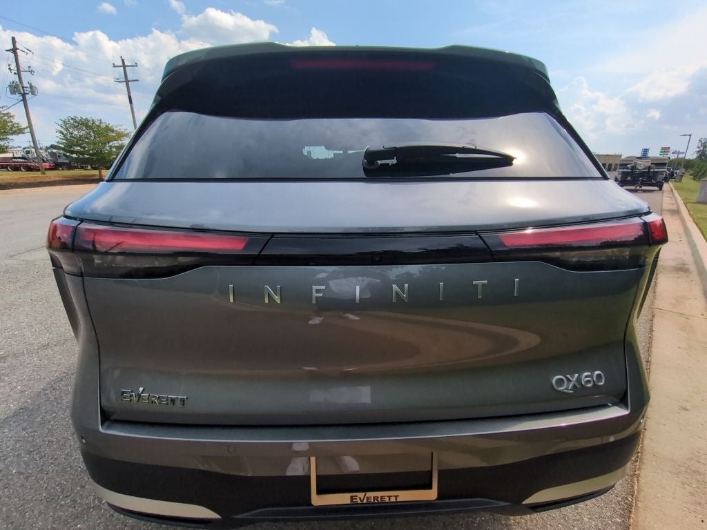2027 INFINITI QX60 Luxe FWD