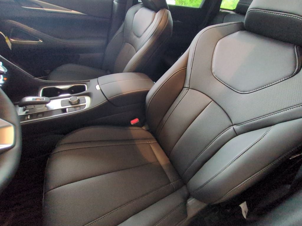 2027 INFINITI QX60 Luxe FWD