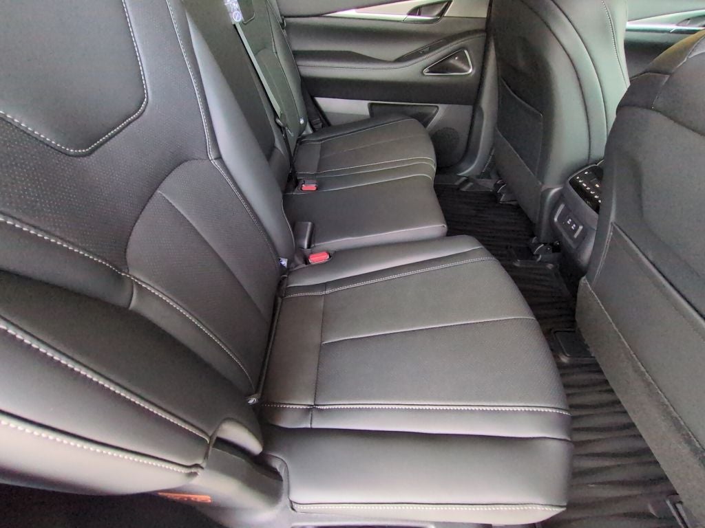 2027 INFINITI QX60 Luxe FWD