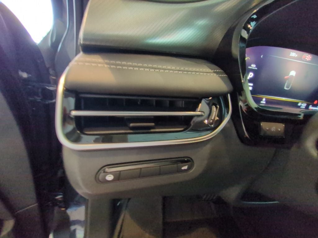 2027 INFINITI QX60 Luxe FWD