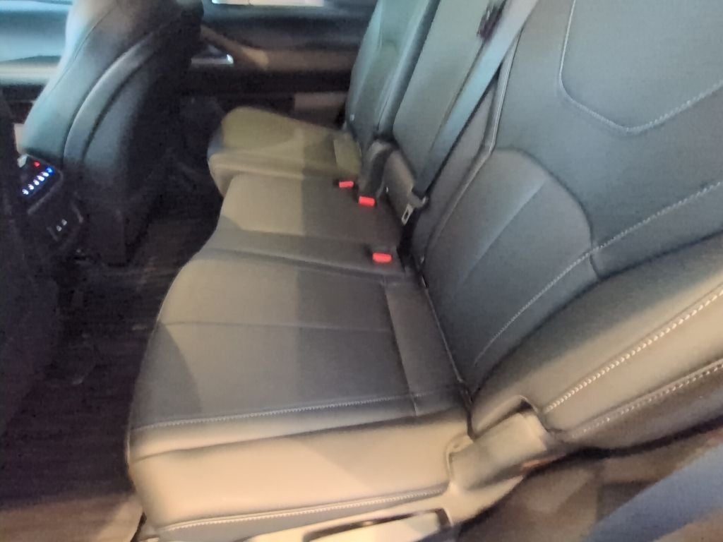 2027 INFINITI QX60 Luxe FWD