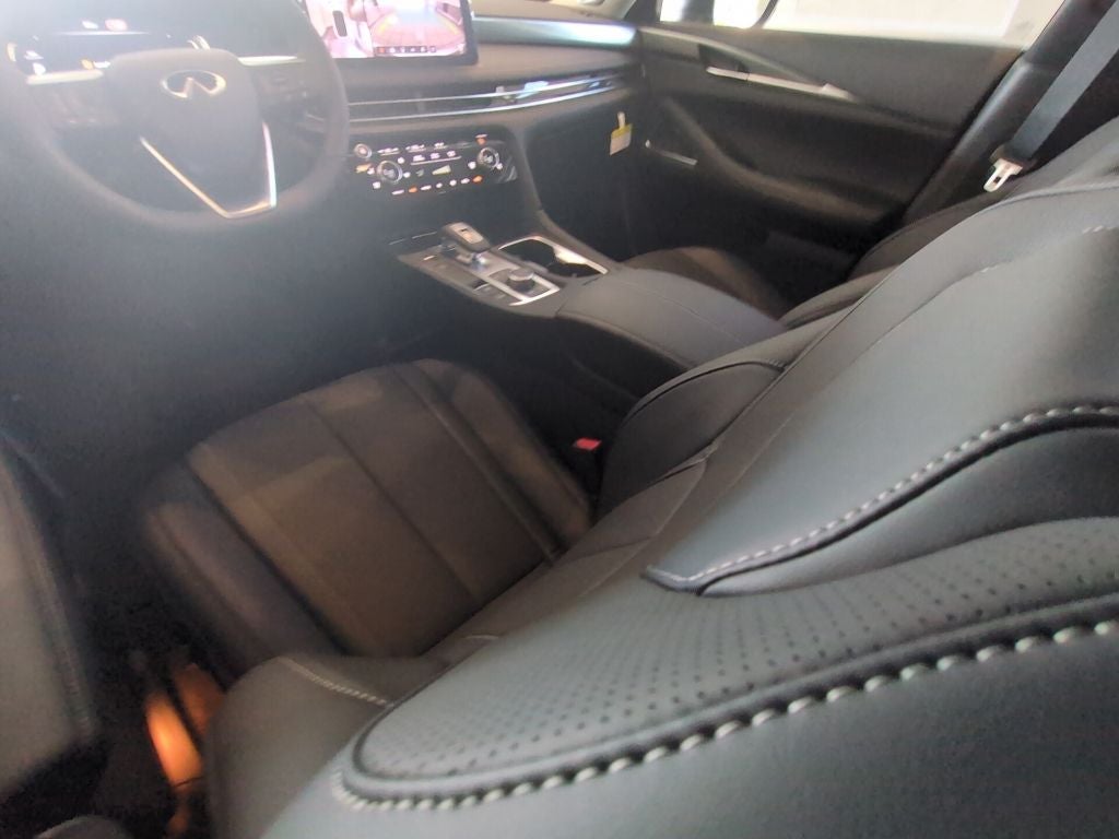 2027 INFINITI QX60 Luxe FWD