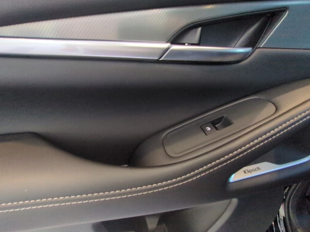 2027 INFINITI QX60 Luxe FWD