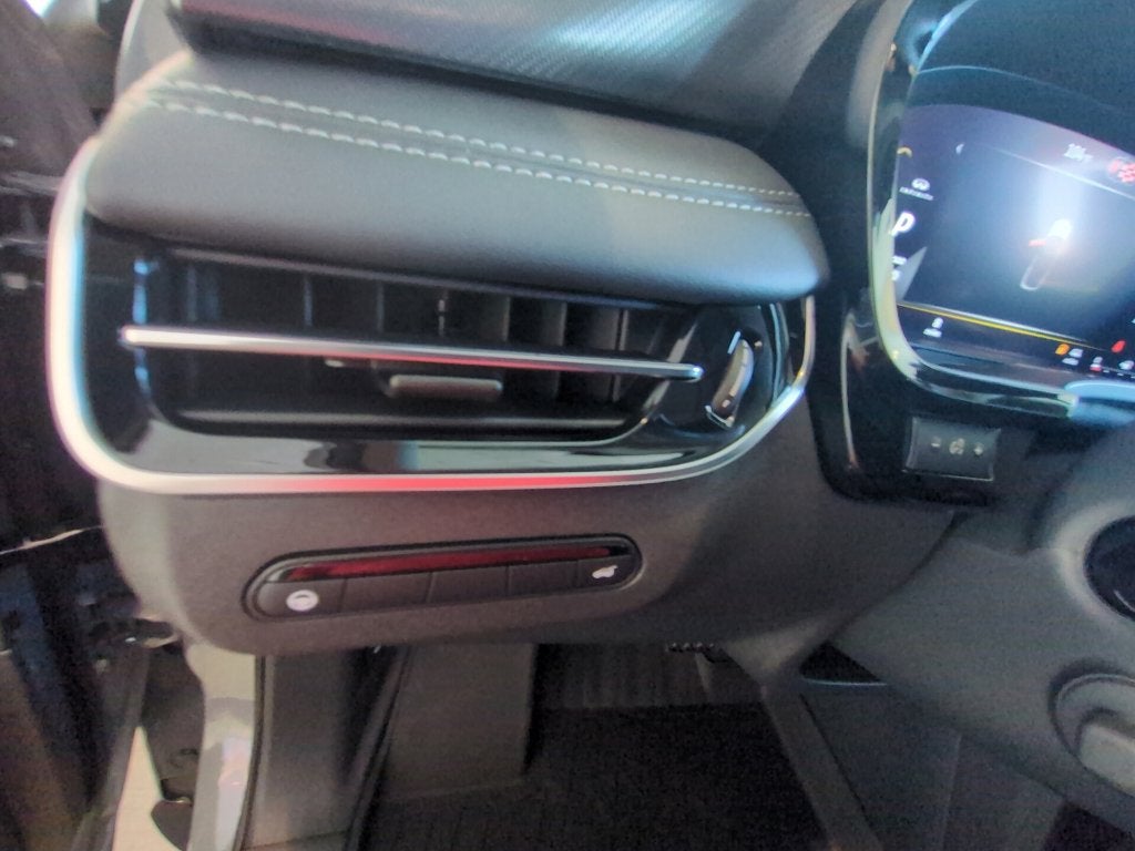 2027 INFINITI QX60 Luxe FWD