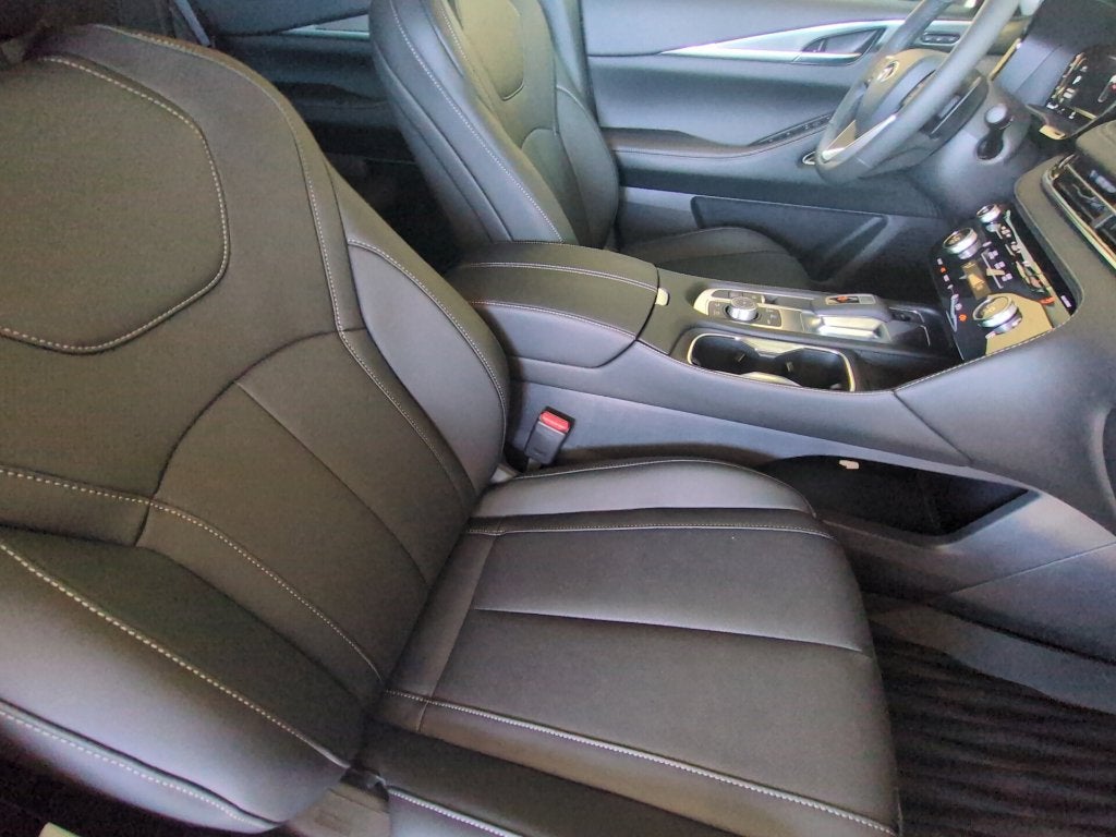 2027 INFINITI QX60 Luxe FWD