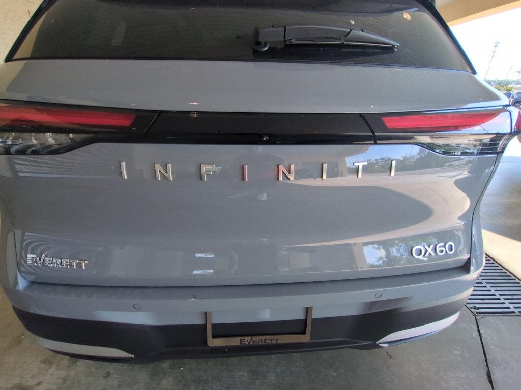 2027 INFINITI QX60 Luxe FWD