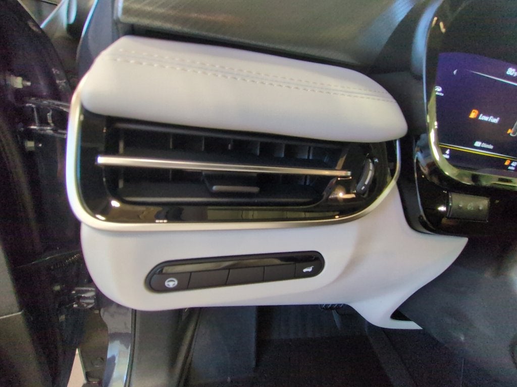 2027 INFINITI QX60 Luxe FWD