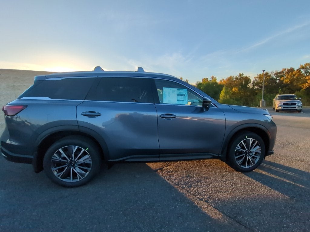 2027 INFINITI QX60 Luxe FWD