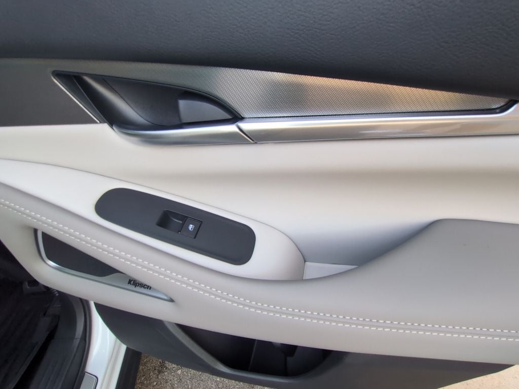 2027 INFINITI QX60 Luxe FWD