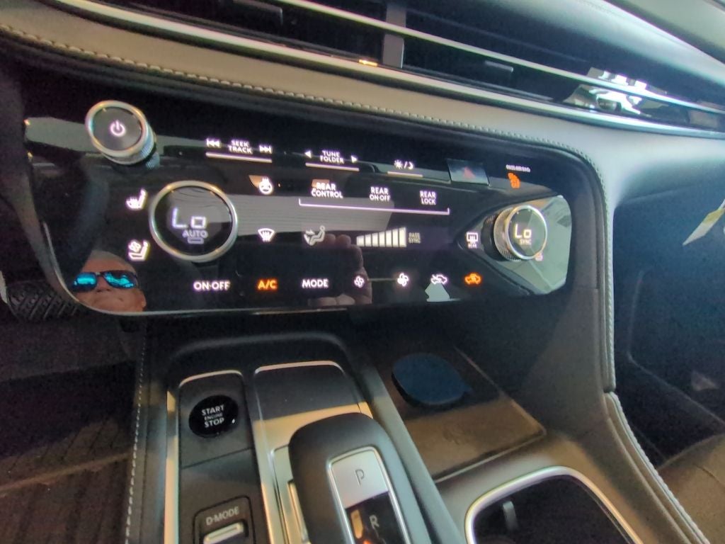 2027 INFINITI QX60 Luxe FWD