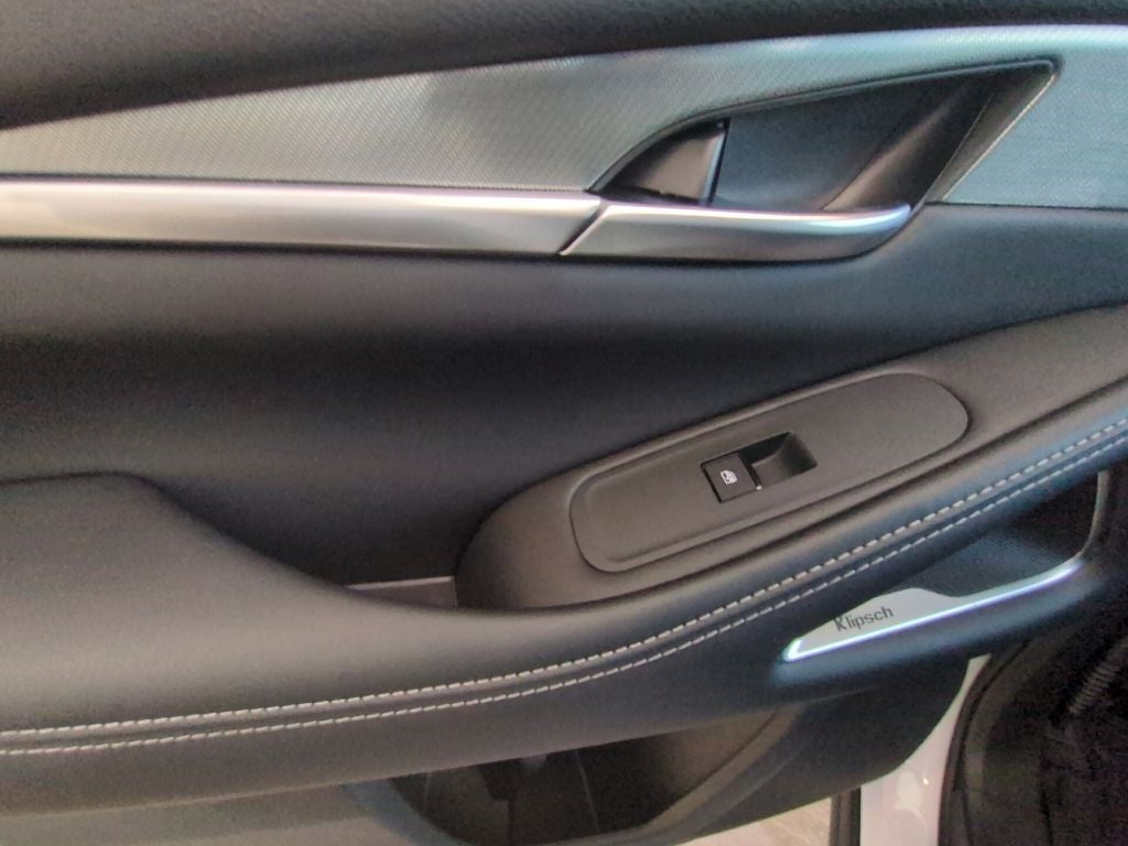 2027 INFINITI QX60 Luxe FWD