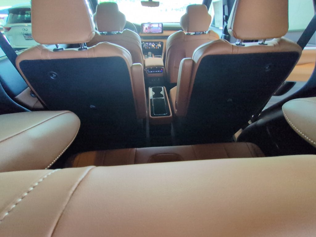 2027 INFINITI QX60 Luxe FWD