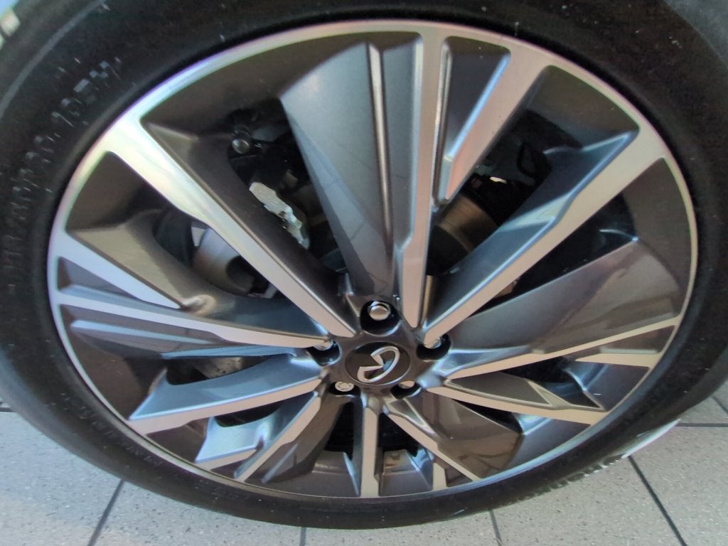 2027 INFINITI QX60 Luxe FWD