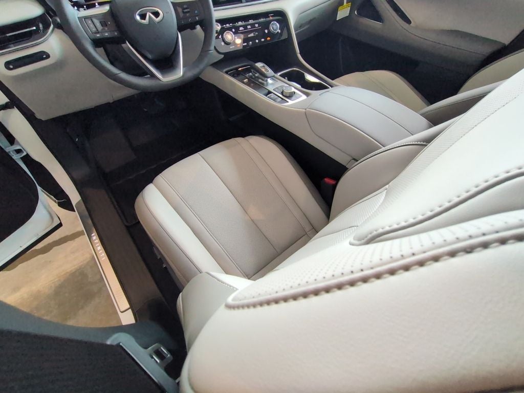 2027 INFINITI QX60 Luxe AWD