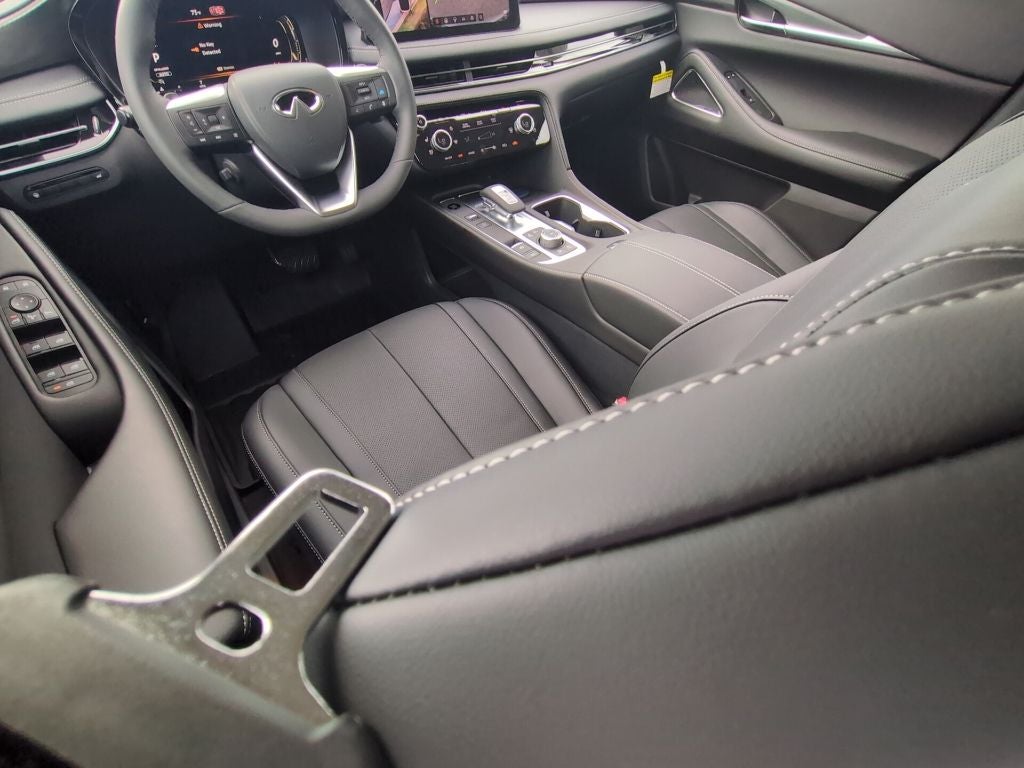 2027 INFINITI QX60 Luxe AWD