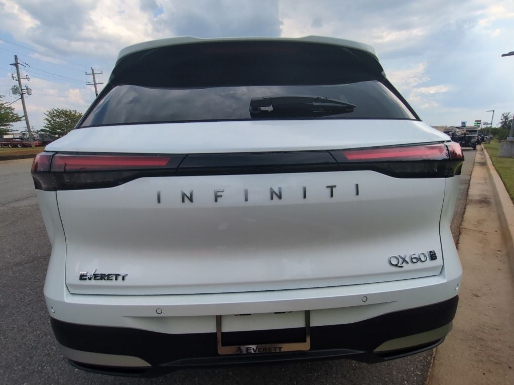 2027 INFINITI QX60 Luxe AWD