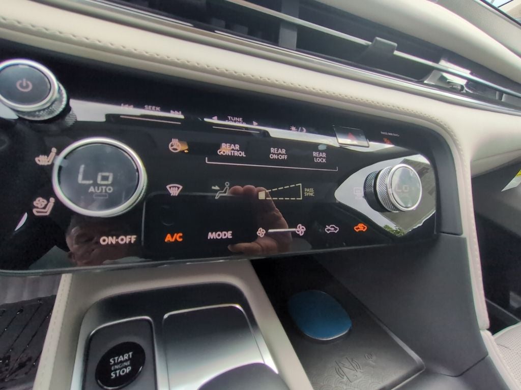 2027 INFINITI QX60 Luxe AWD