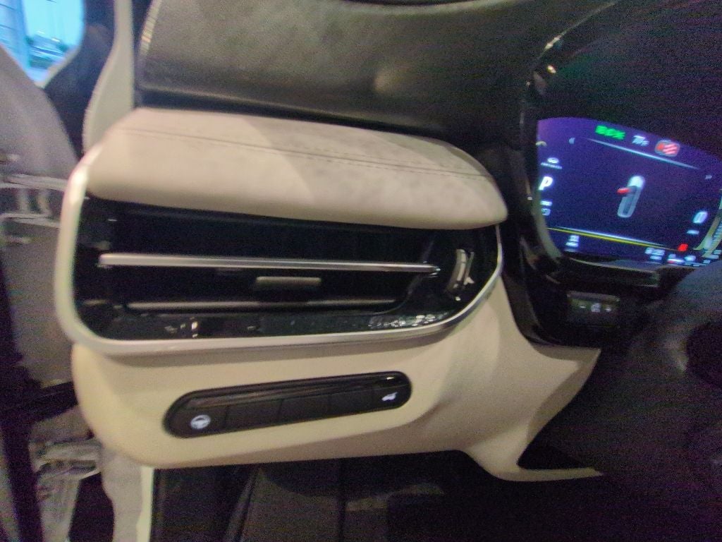 2027 INFINITI QX60 Luxe AWD