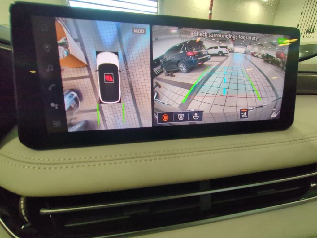 2026 INFINITI QX60 LUXE