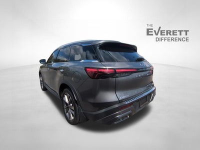 2022 INFINITI QX60 LUXE FWD