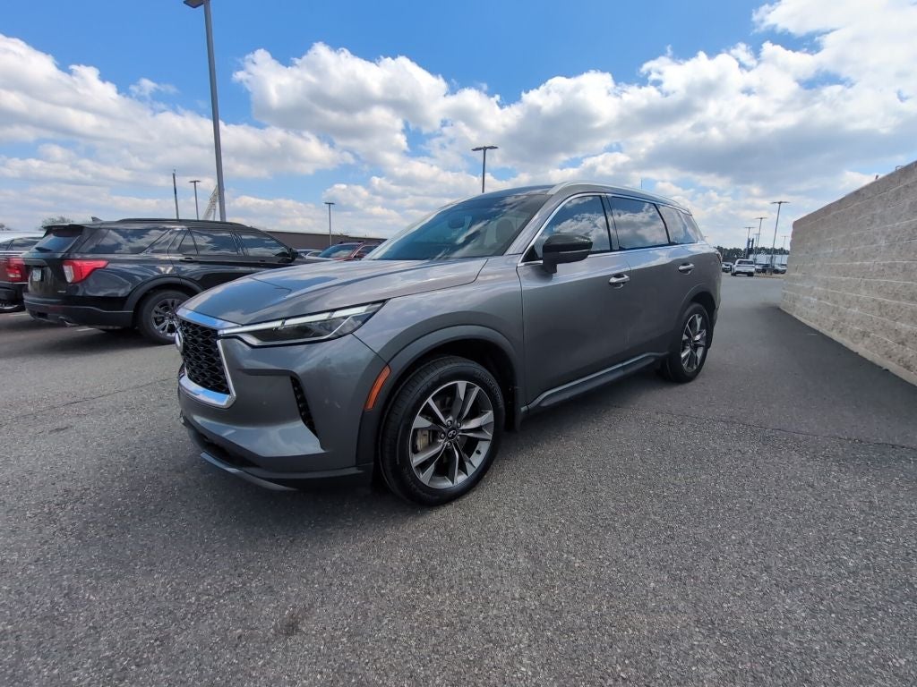 2022 INFINITI QX60 LUXE FWD
