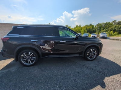 2023 INFINITI QX60 LUXE FWD