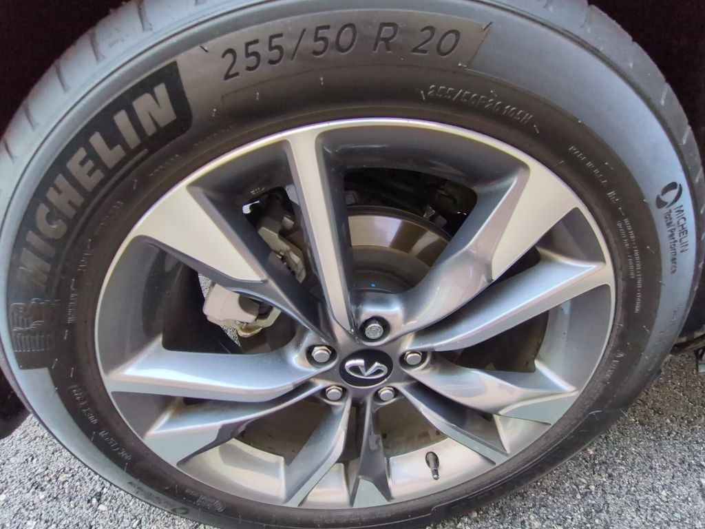 2023 INFINITI QX60 LUXE FWD
