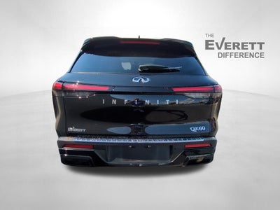 2023 INFINITI QX60 LUXE FWD