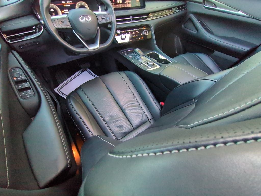 2023 INFINITI QX60 LUXE FWD
