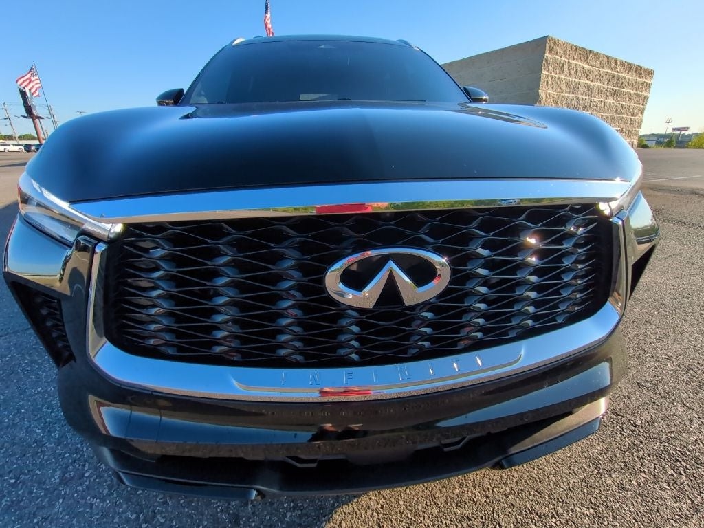 2023 INFINITI QX60 LUXE FWD