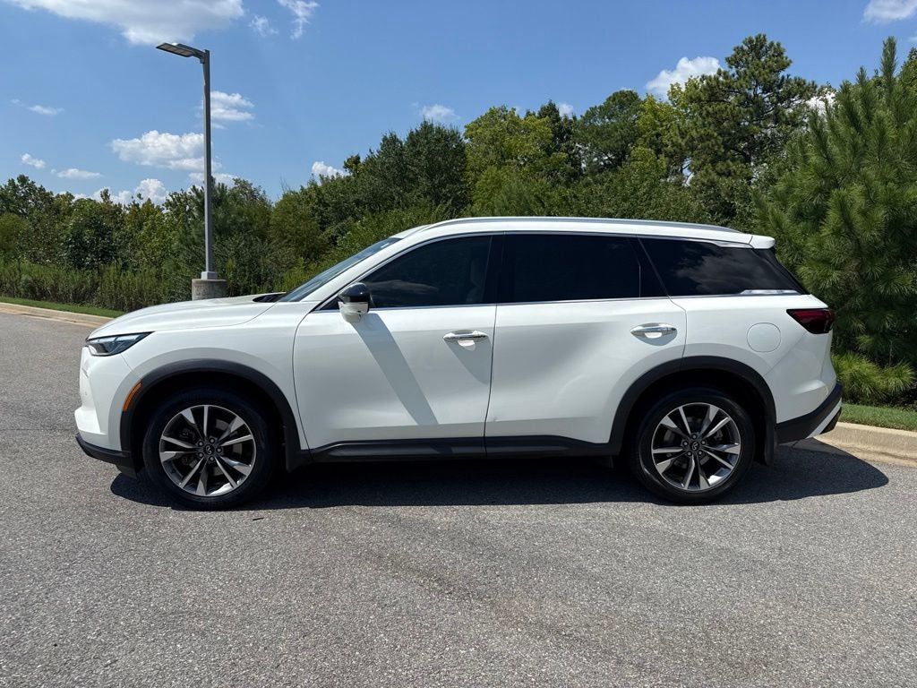 2023 INFINITI QX60 LUXE AWD