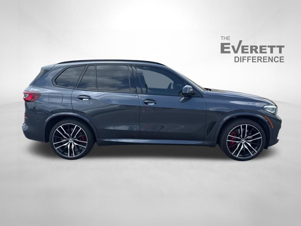 2021 BMW X5 M50i