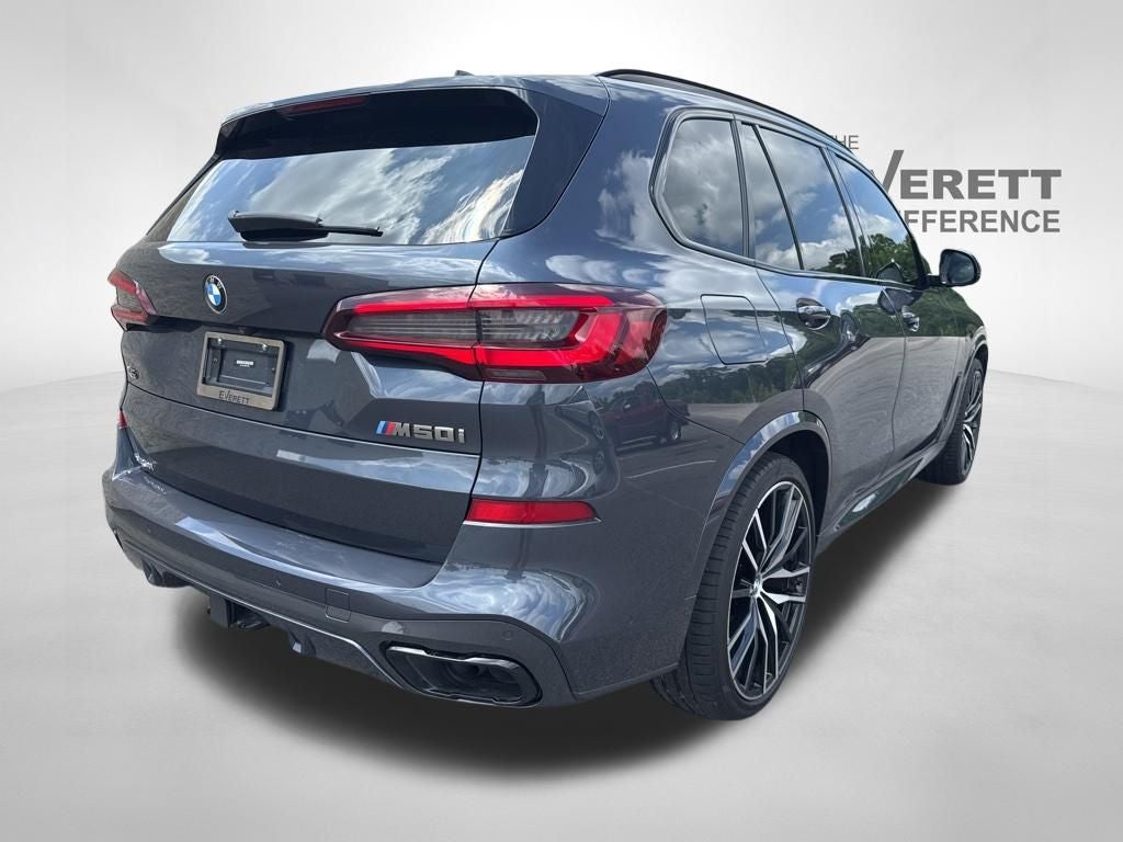 2021 BMW X5 M50i
