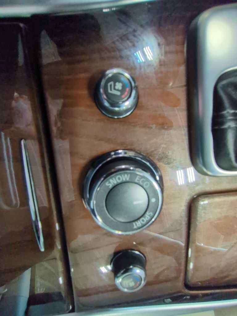 2015 INFINITI Q70 5.6X