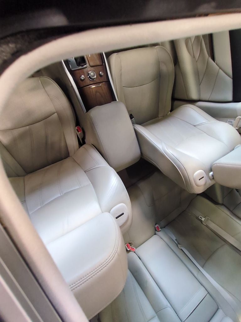 2015 INFINITI Q70 5.6X