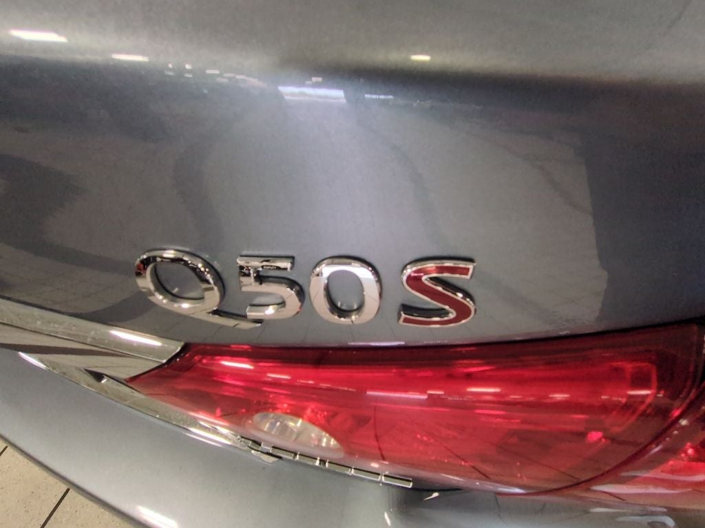 2015 INFINITI Q50 Sport