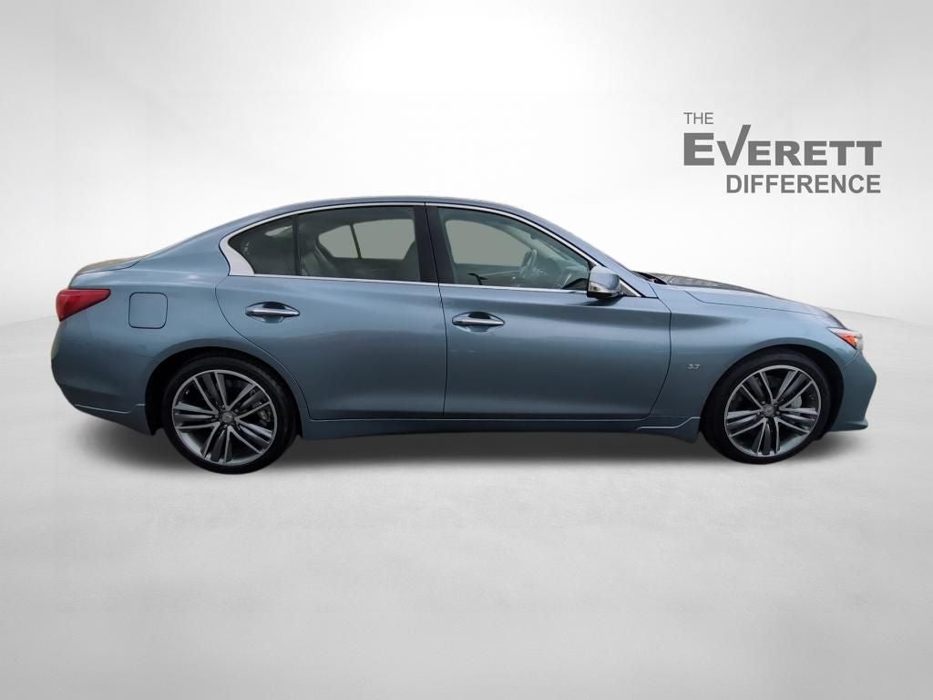 2015 INFINITI Q50 Sport