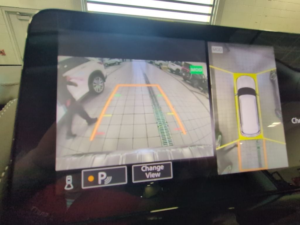 2023 INFINITI QX80 LUXE 4WD