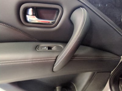 2023 INFINITI QX80 LUXE 4WD