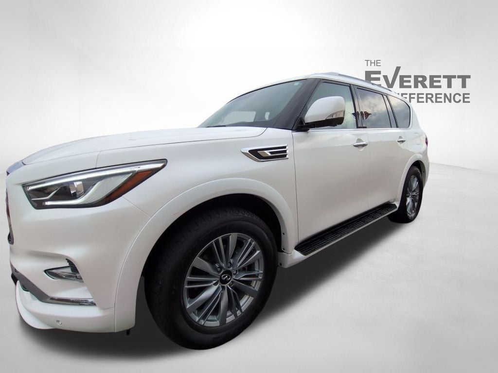 2023 INFINITI QX80 LUXE 4WD