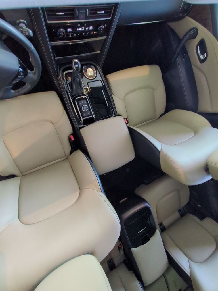 2023 INFINITI QX80 Premium Select