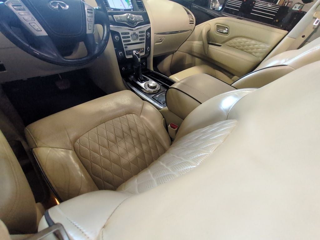 2019 INFINITI QX80 LUXE 4WD