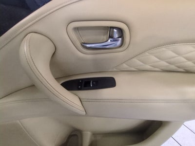 2019 INFINITI QX80 LUXE 4WD