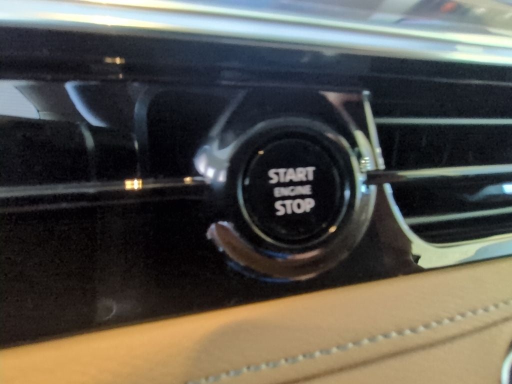 2027 INFINITI QX80 Luxe 2WD